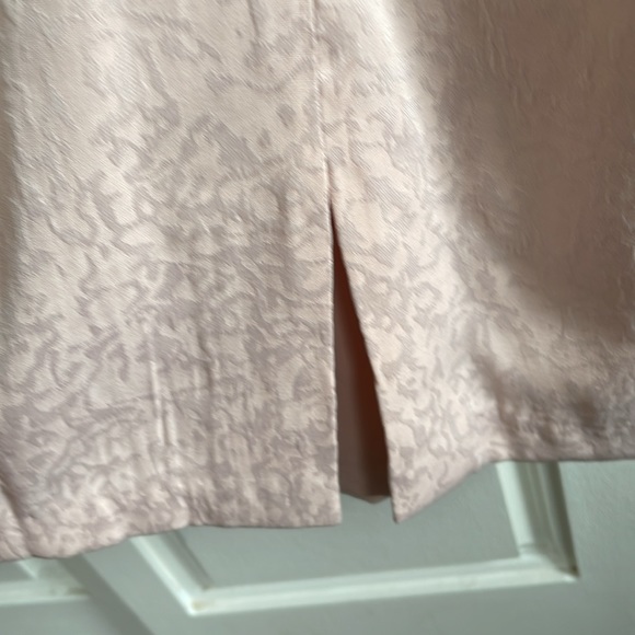 New House of Harlow skirt - Picture 2 of 4